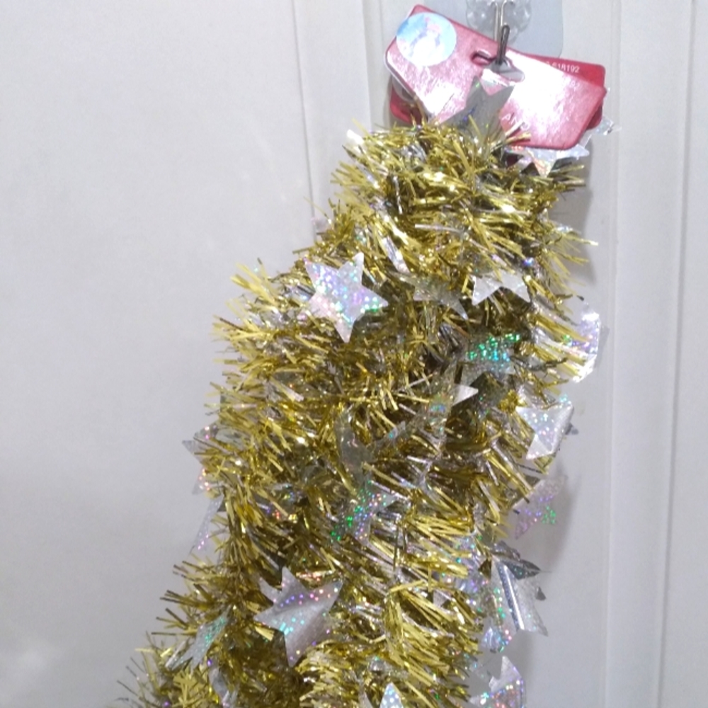 🎄 NWT Gold and Silver Tinsel Garland with Silver Stars - Set of 2 - 18ft Total